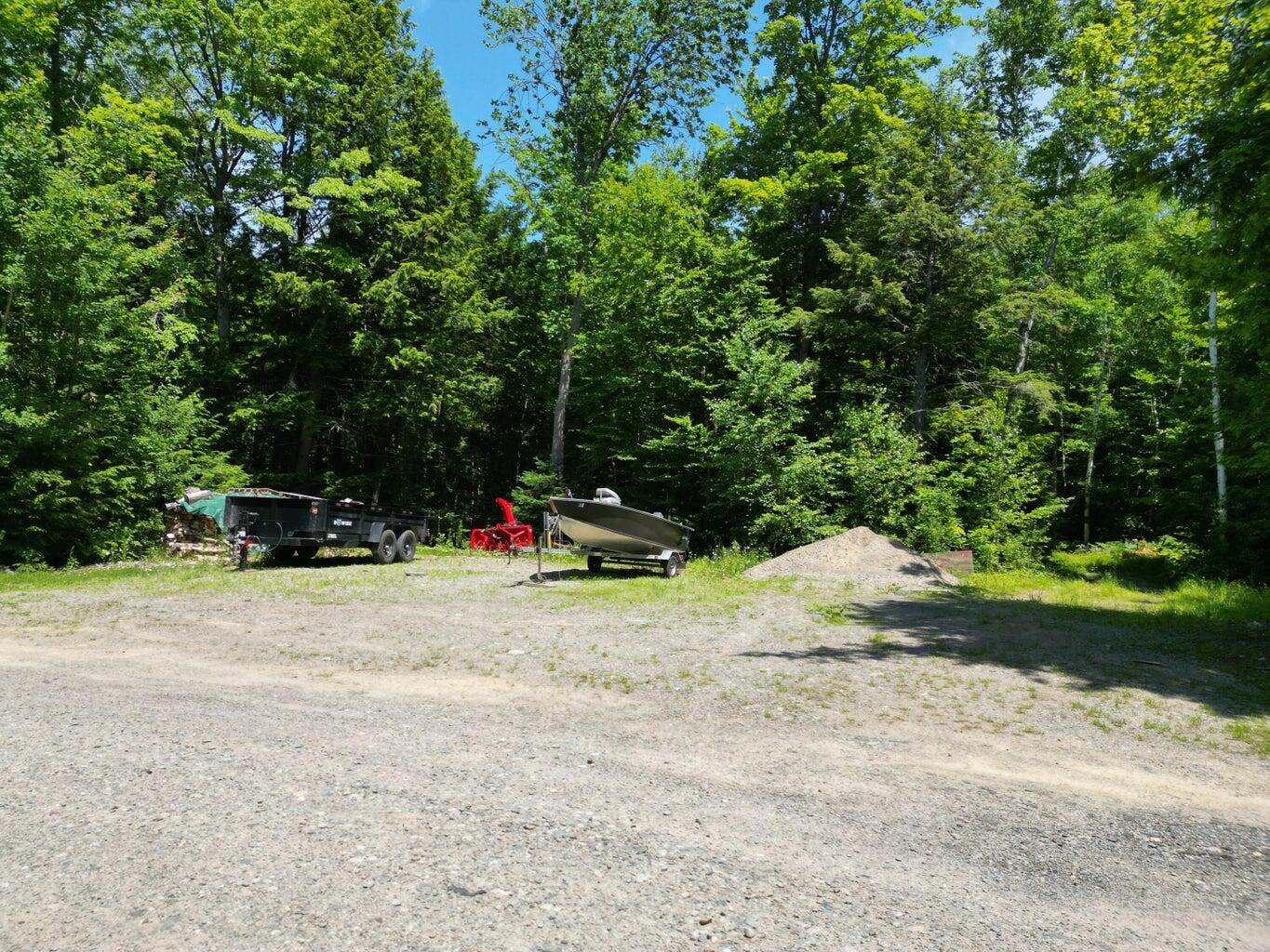 25 Loop Road, Chester, ME 04457