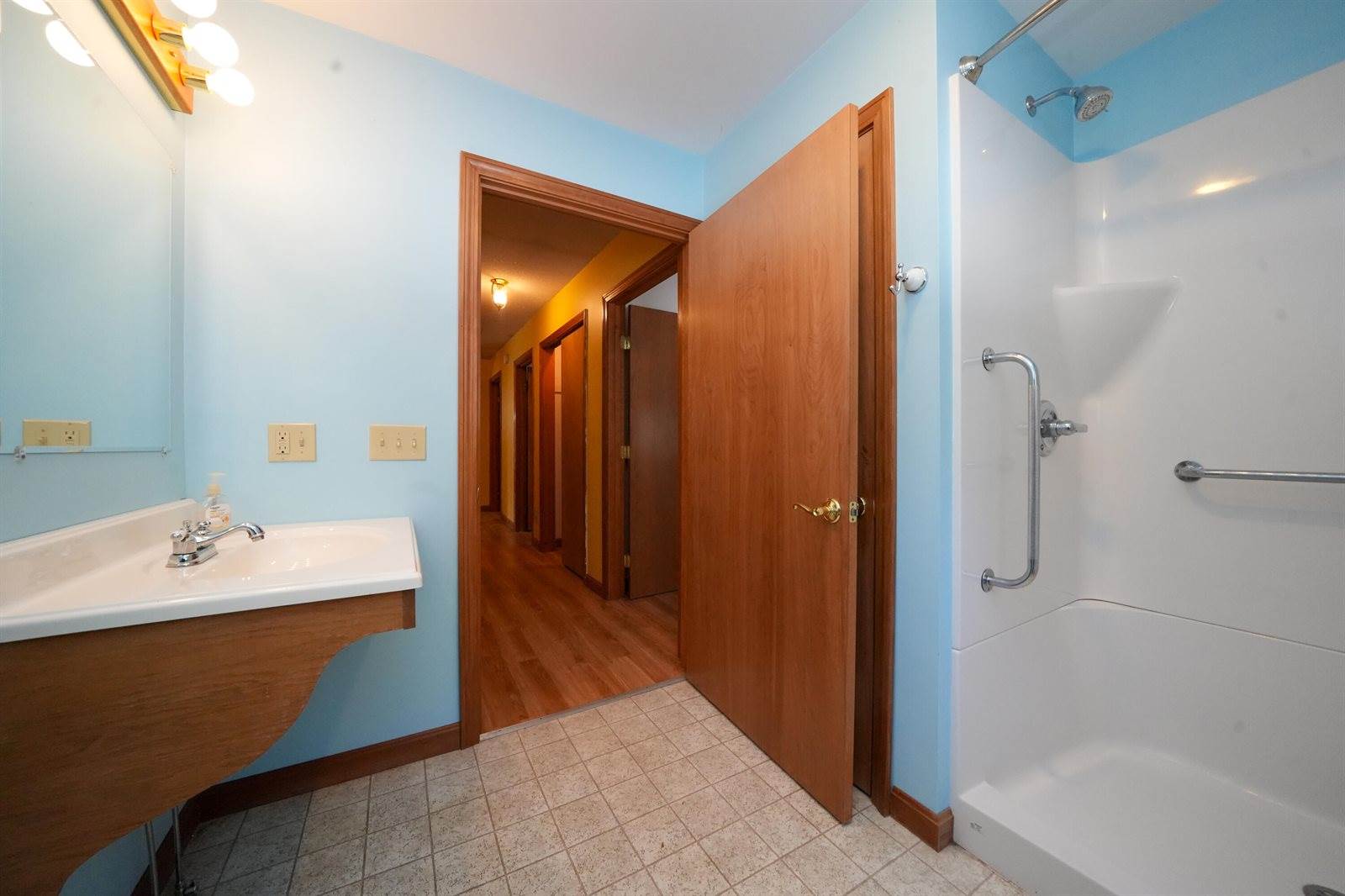 1261 Chase Road, Veazie, ME 04401