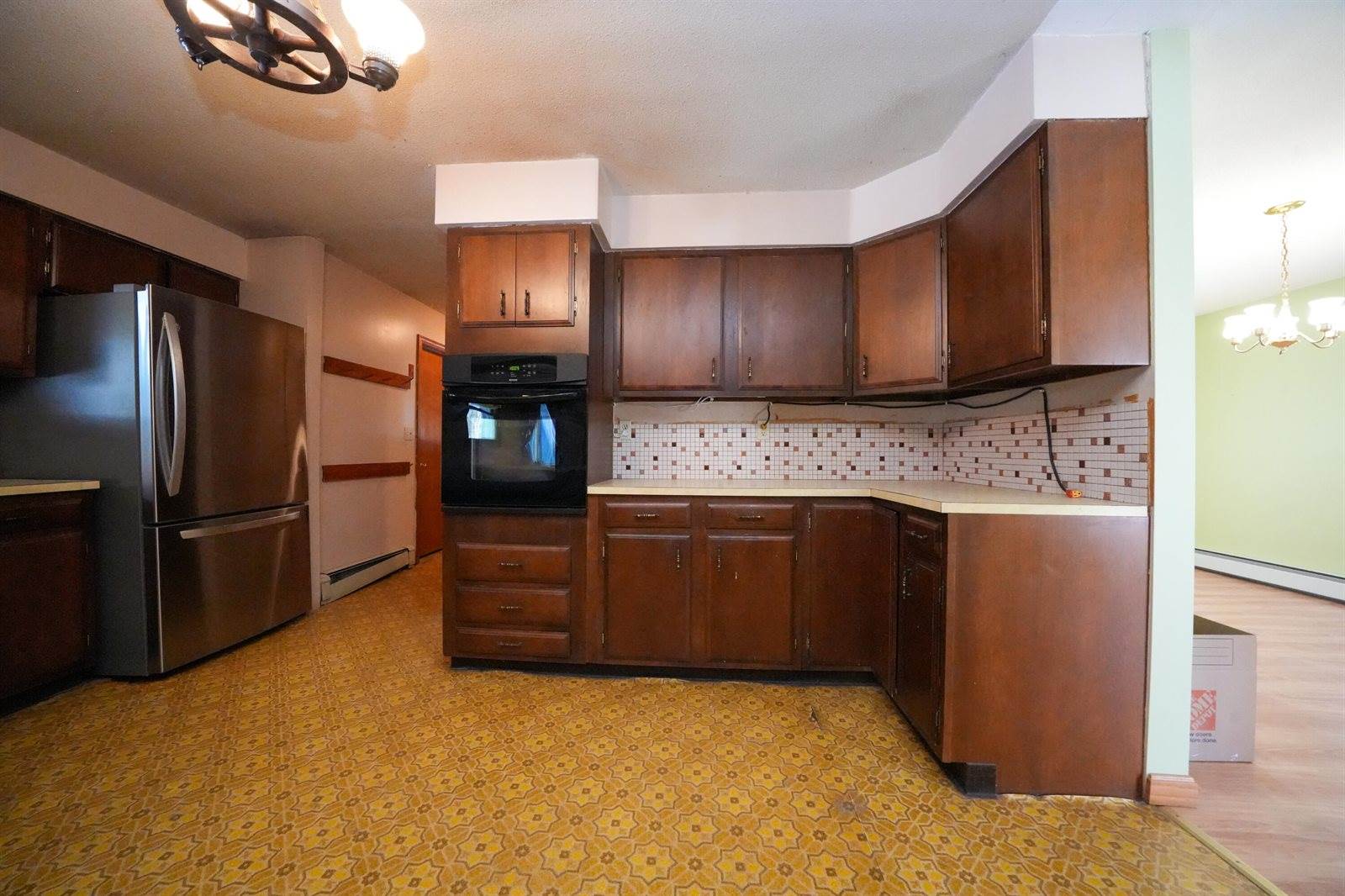 1261 Chase Road, Veazie, ME 04401