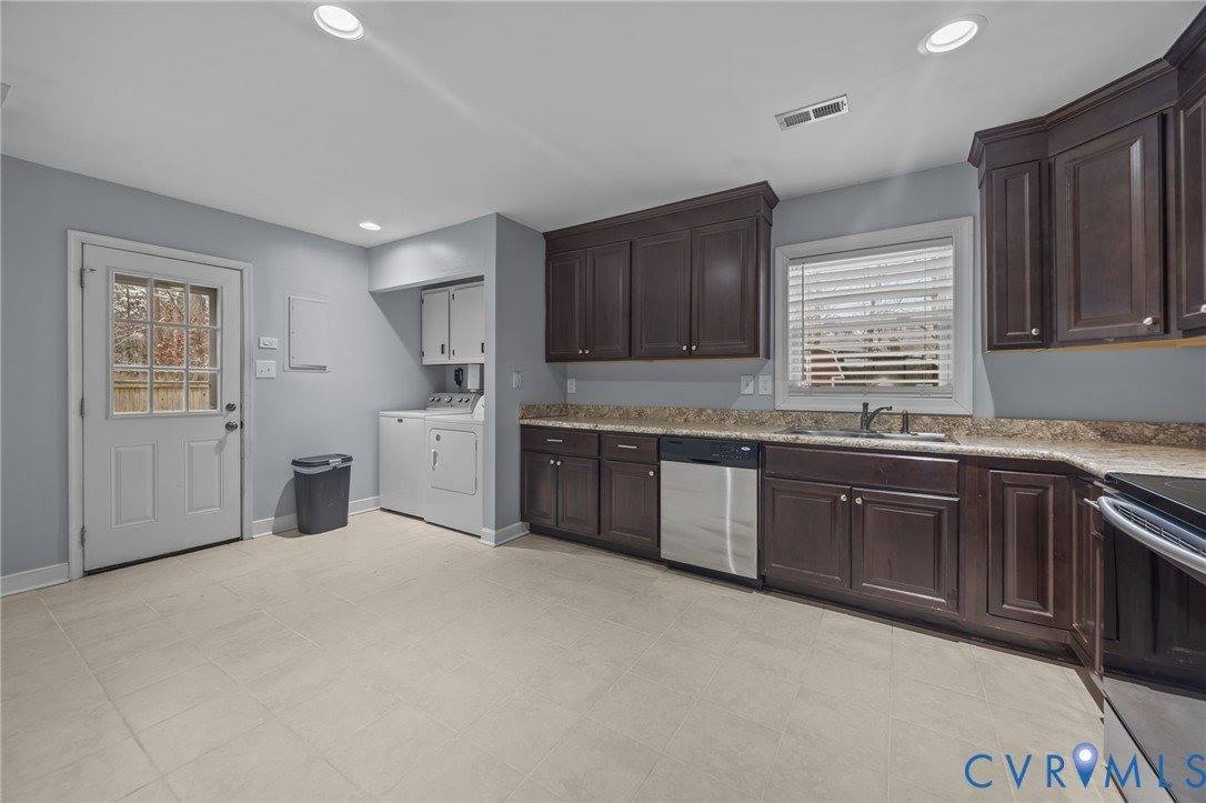 5212 Rollingway Road, Chesterfield County, VA 23832