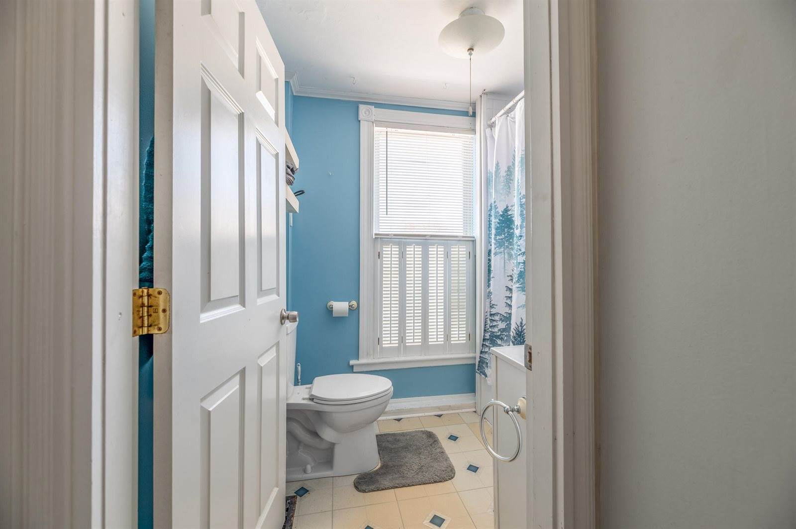 144 Third Street, Bangor, ME 04401