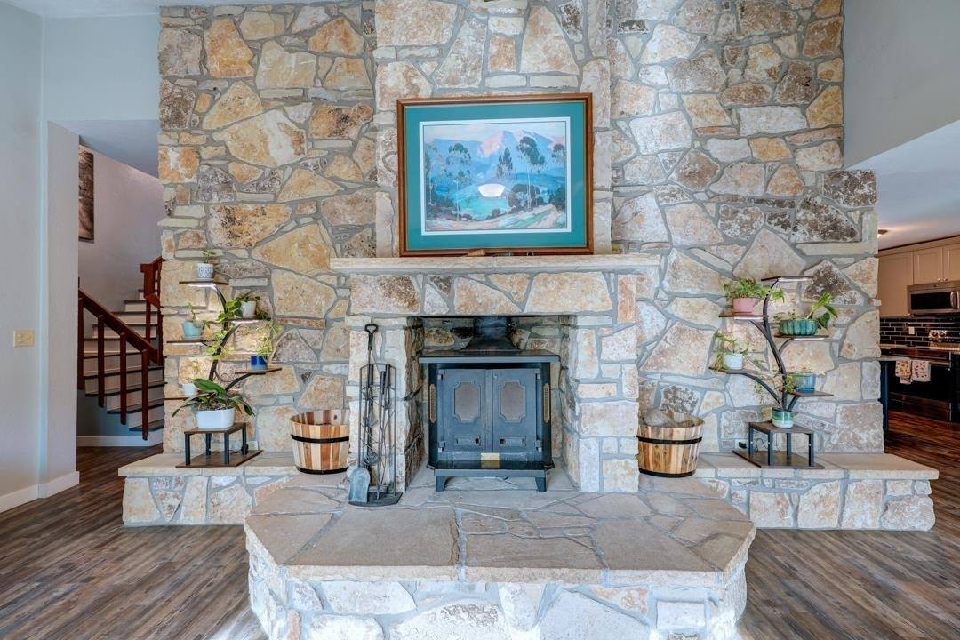 30117 Shady Oak Dr, Arkansas City, KS 67005