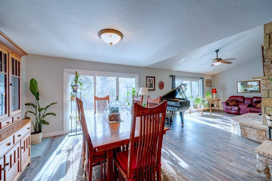 30117 Shady Oak Dr, Arkansas City, KS 67005