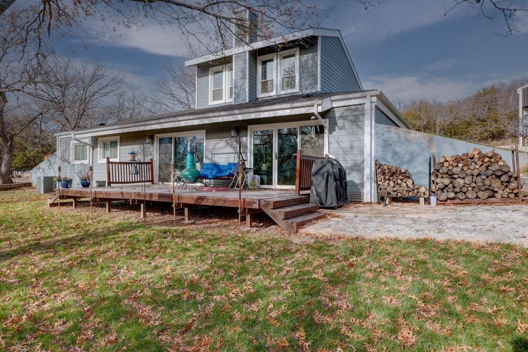 30117 Shady Oak Dr, Arkansas City, KS 67005