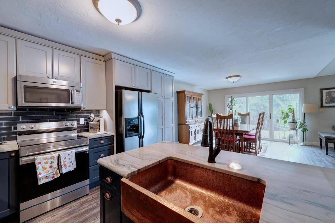 30117 Shady Oak Dr, Arkansas City, KS 67005