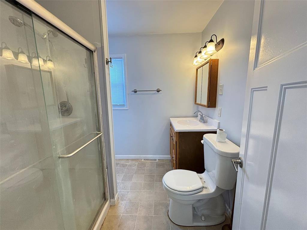 2104 Grand Ave, Muscatine, IA 52761