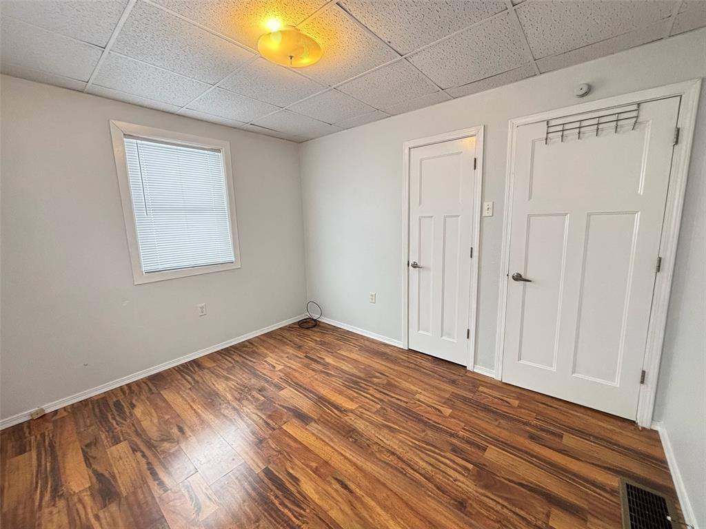 2104 Grand Ave, Muscatine, IA 52761