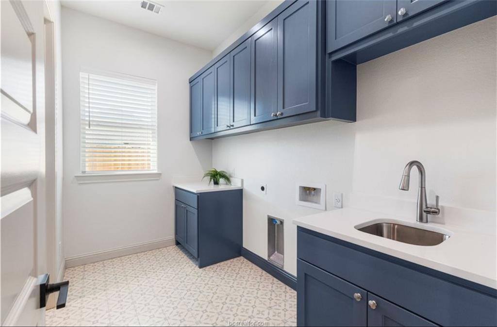 5102 Greenstone Way, Bryan, TX 77802