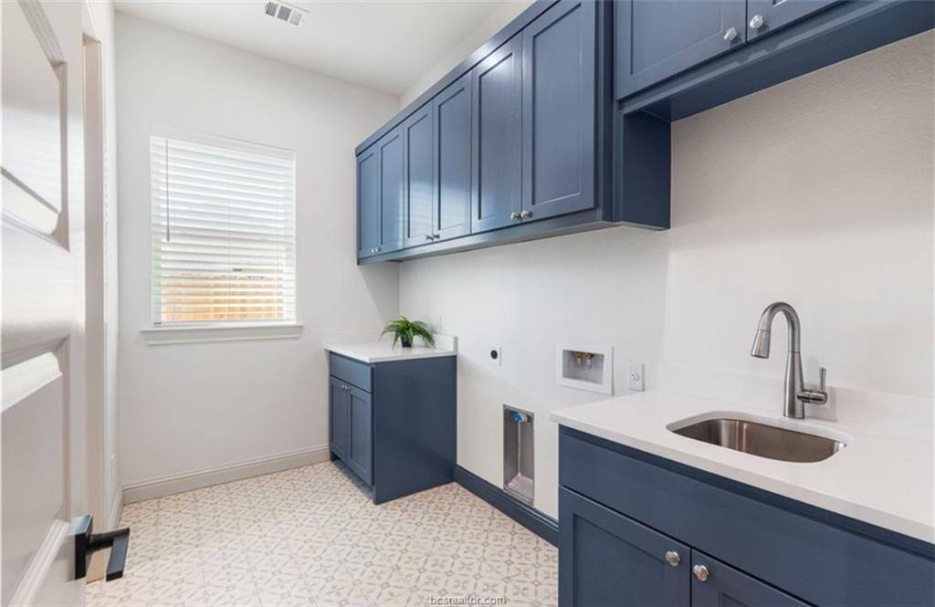 5102 Greenstone Way, Bryan, TX 77802