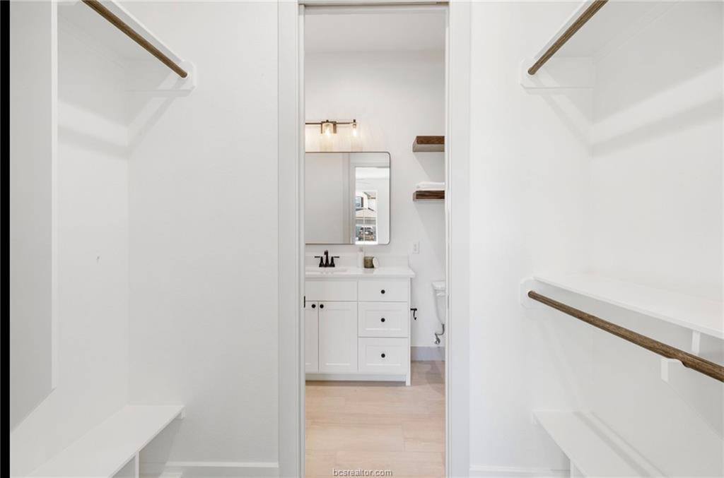 5102 Greenstone Way, Bryan, TX 77802