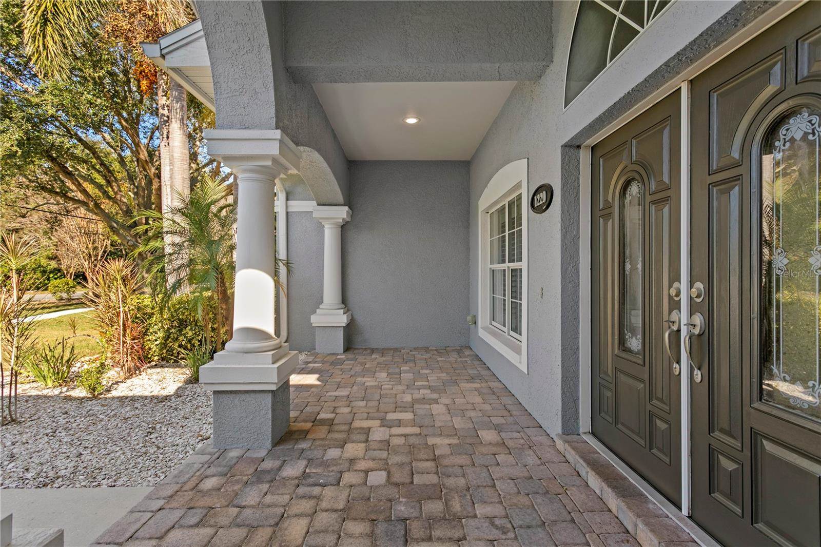 1220 Royal Palm Drive South, Gulfport, FL 33707