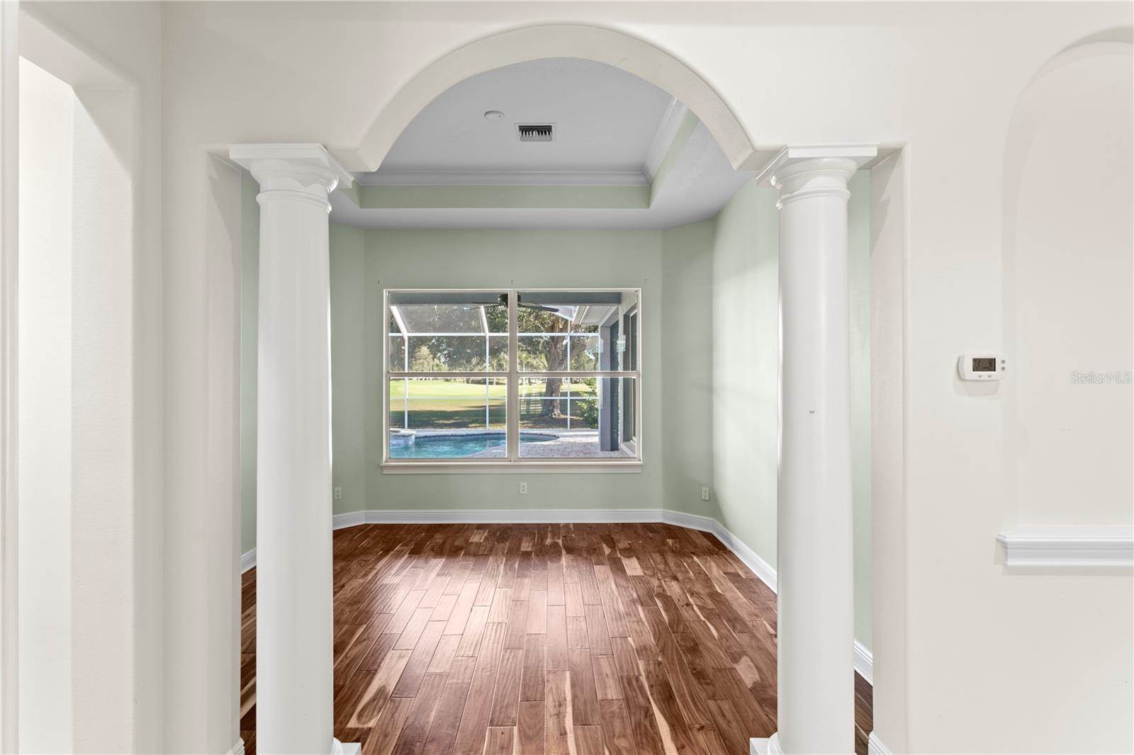 1220 Royal Palm Drive South, Gulfport, FL 33707