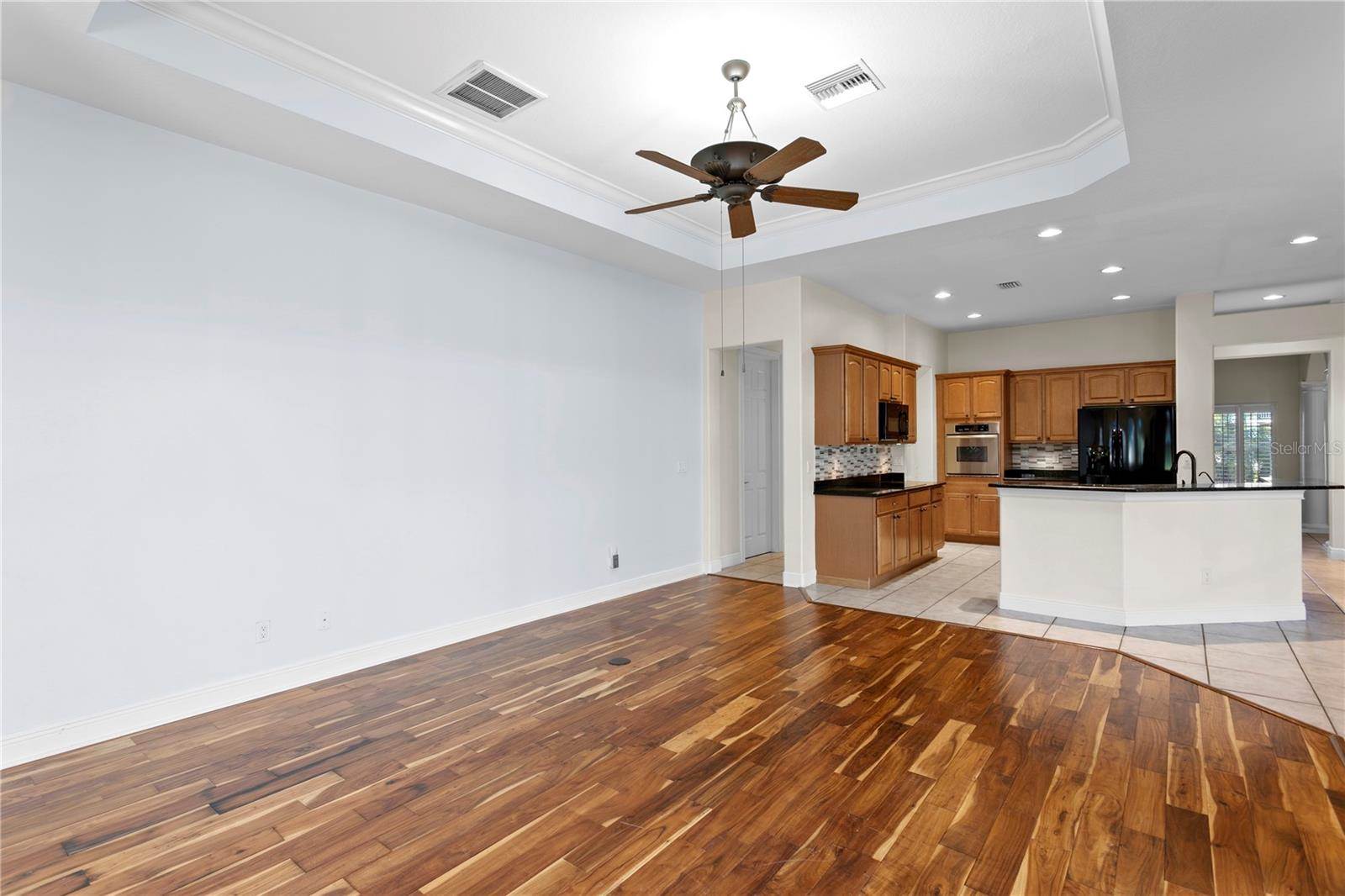 1220 Royal Palm Drive South, Gulfport, FL 33707