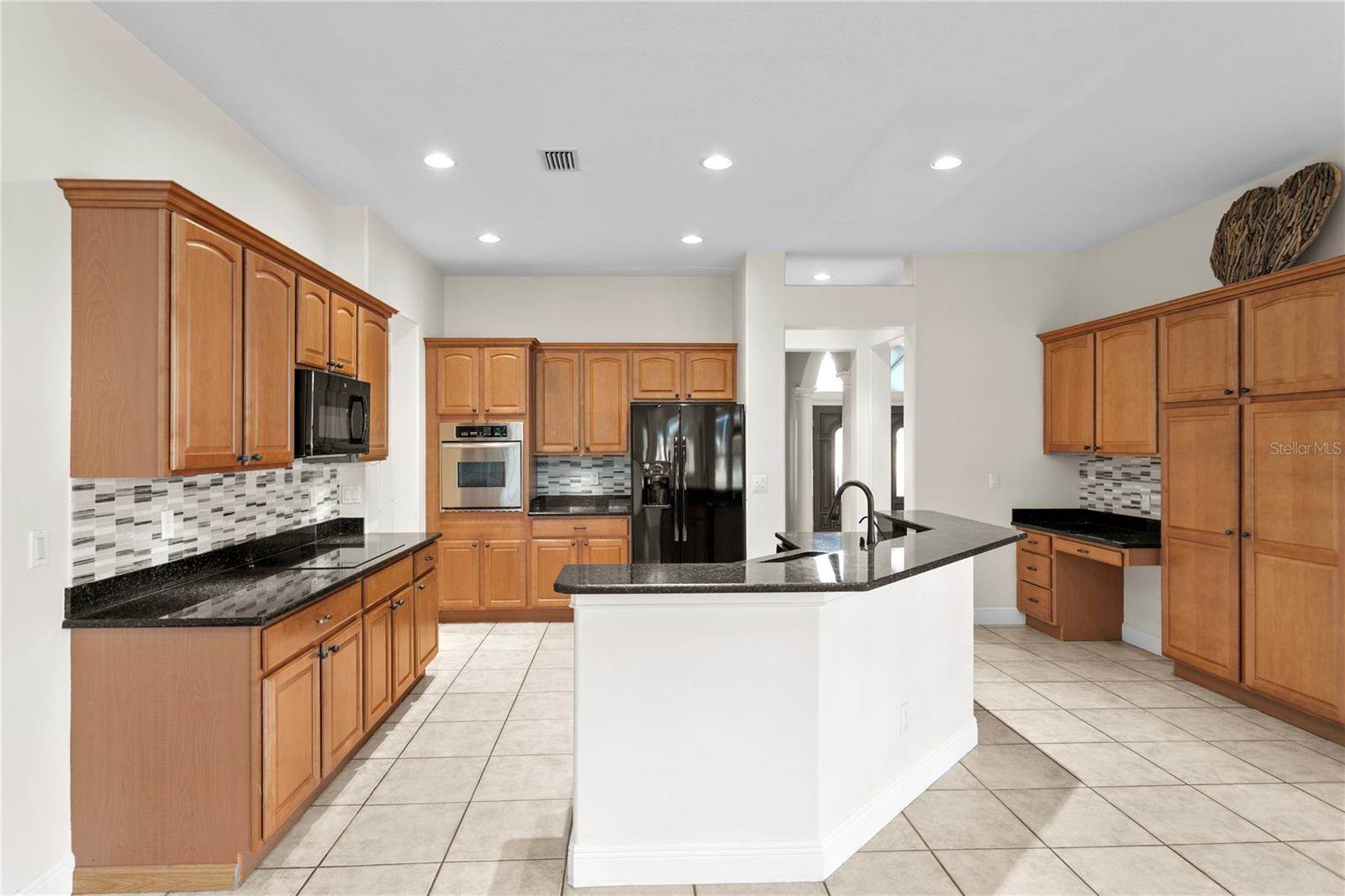 1220 Royal Palm Drive South, Gulfport, FL 33707