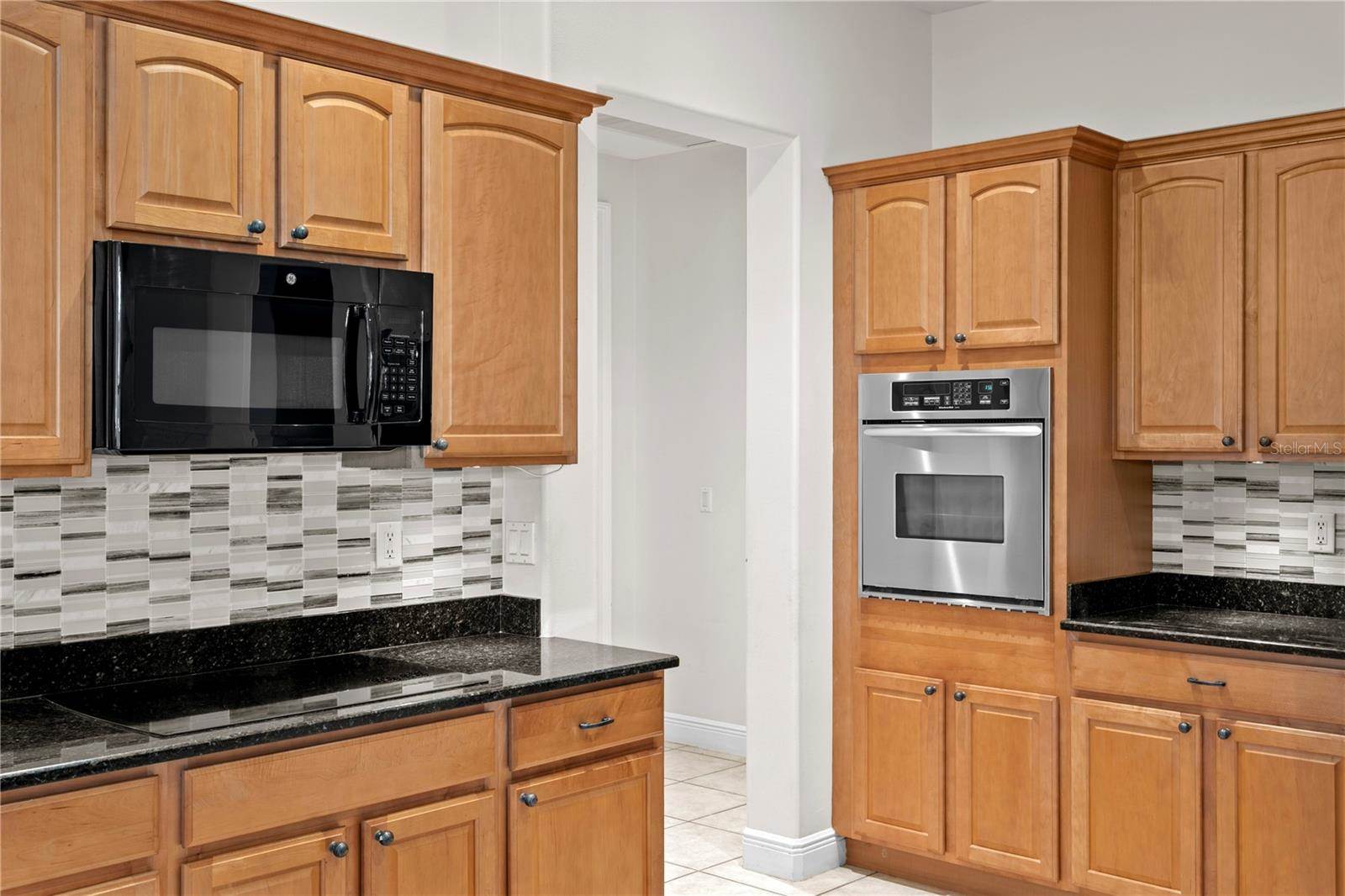 1220 Royal Palm Drive South, Gulfport, FL 33707