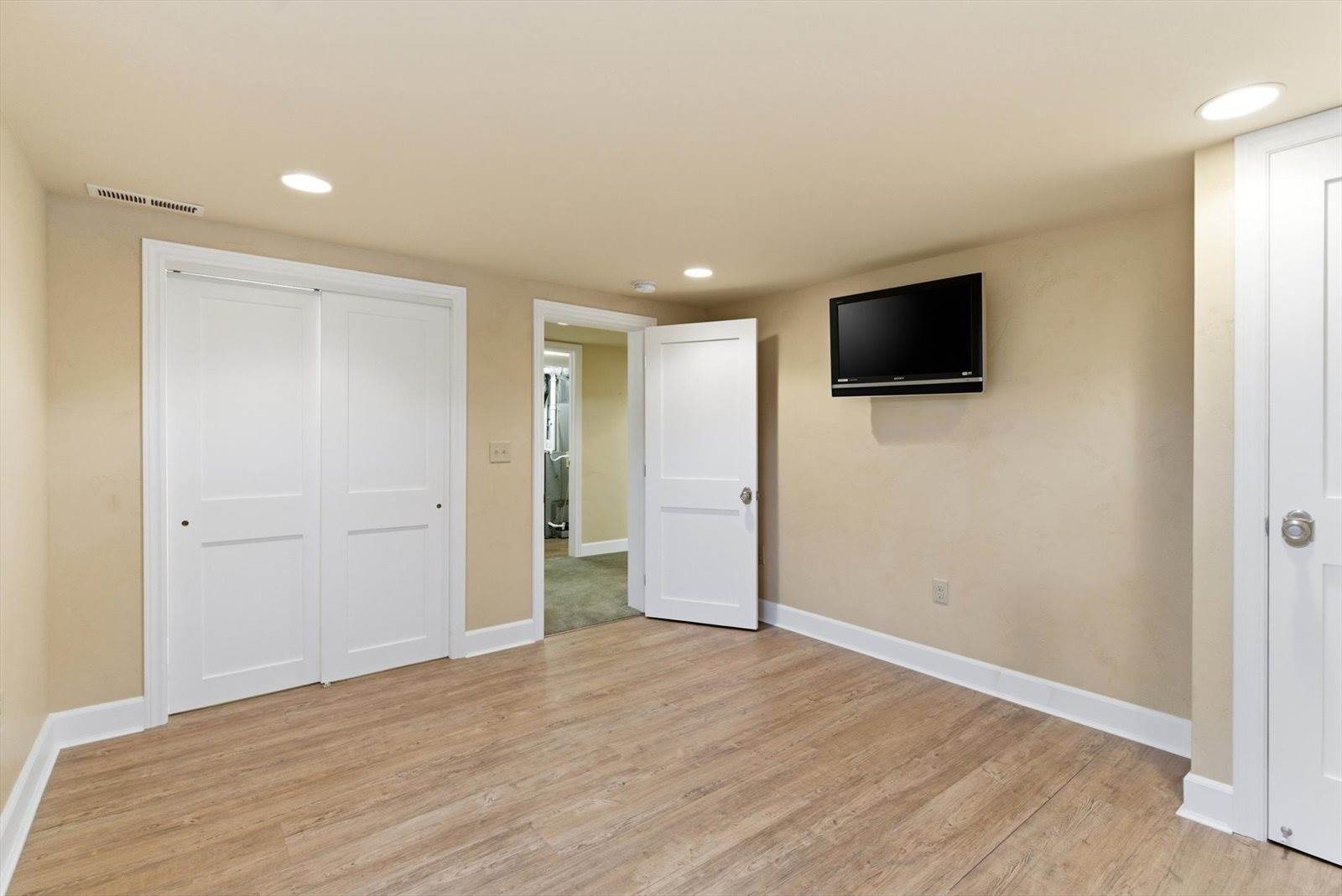 1045 2nd Avenue West, Kalispell, MT 59901