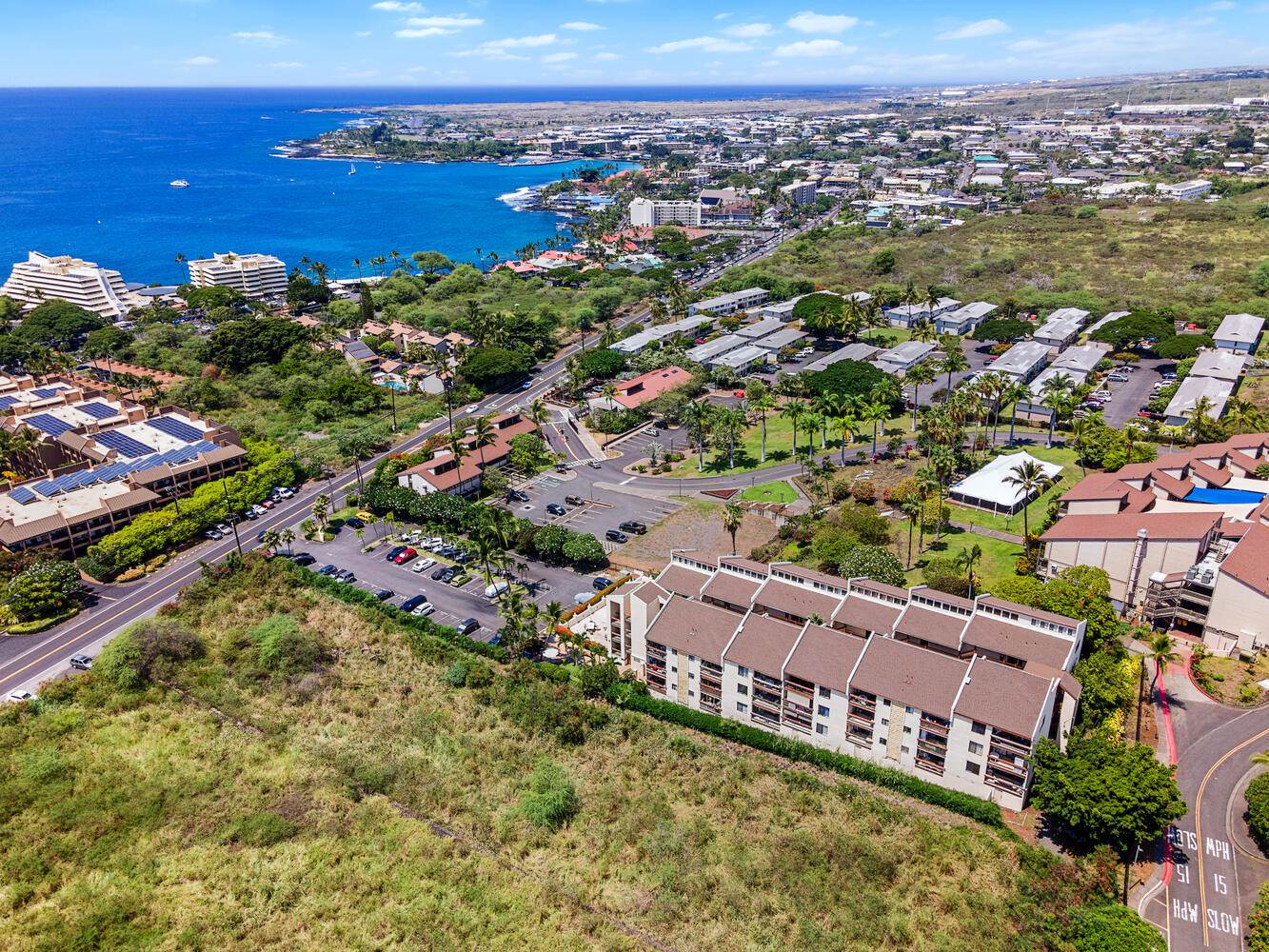 75-5863 Kuakini Highway, Kailua-Kona, HI 96740