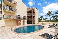 75-5863 Kuakini Highway, Kailua-Kona, HI 96740