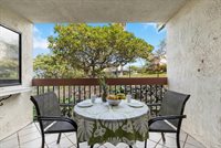 75-5863 Kuakini Highway, Kailua-Kona, HI 96740