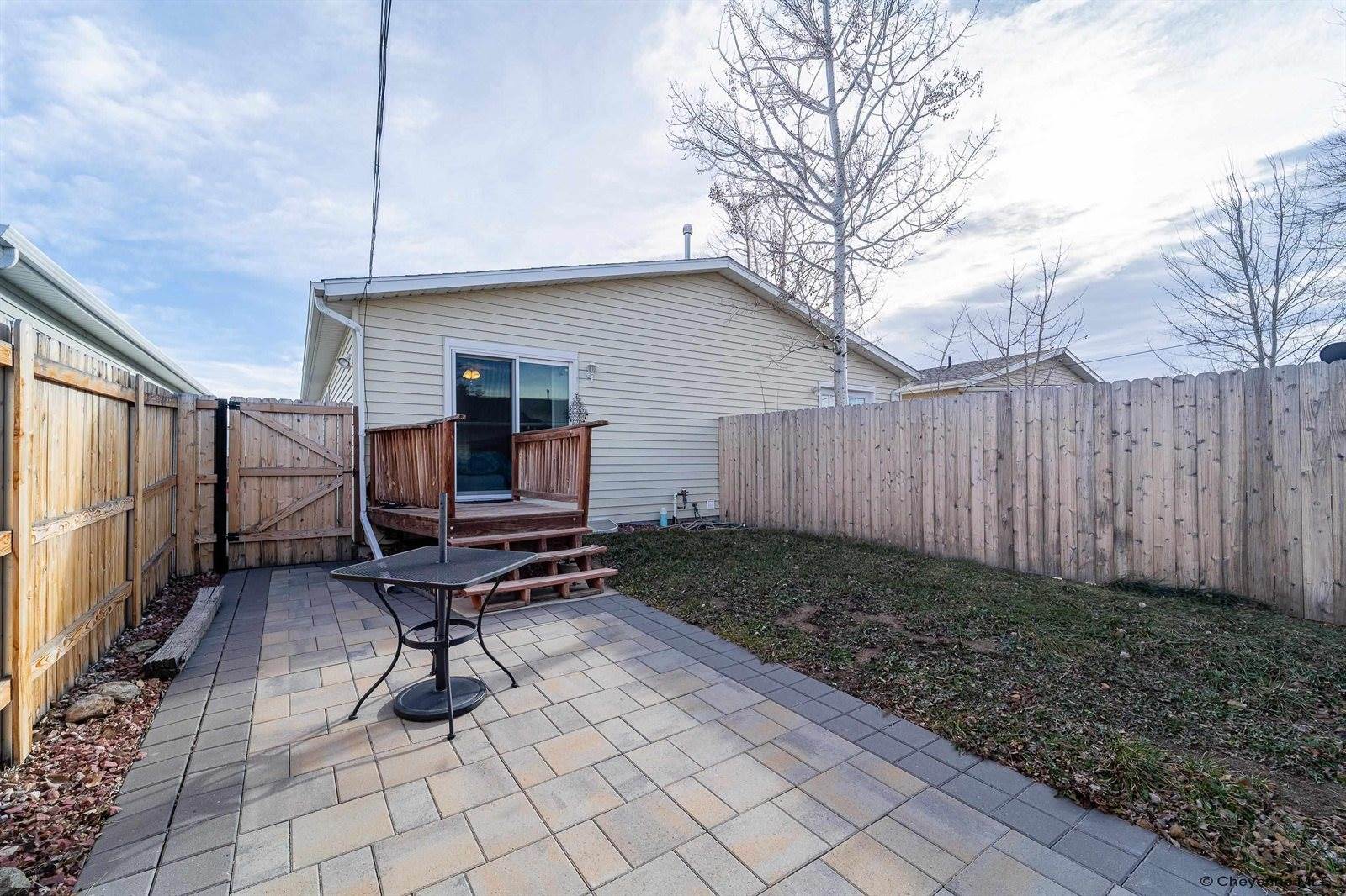 1330 Cleveland Ave, Cheyenne, WY 82001