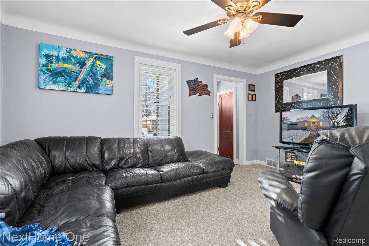 11634 Cardwell Street, LivoniaCity_Wayne, MI 48150