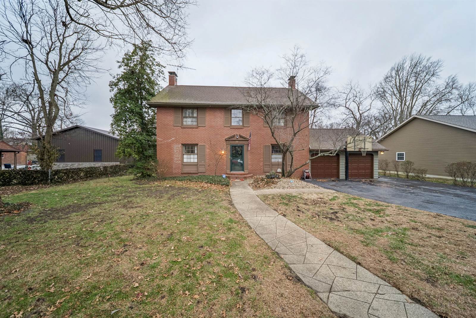 77 McKiney Blvd, Terre Haute, IN 47803