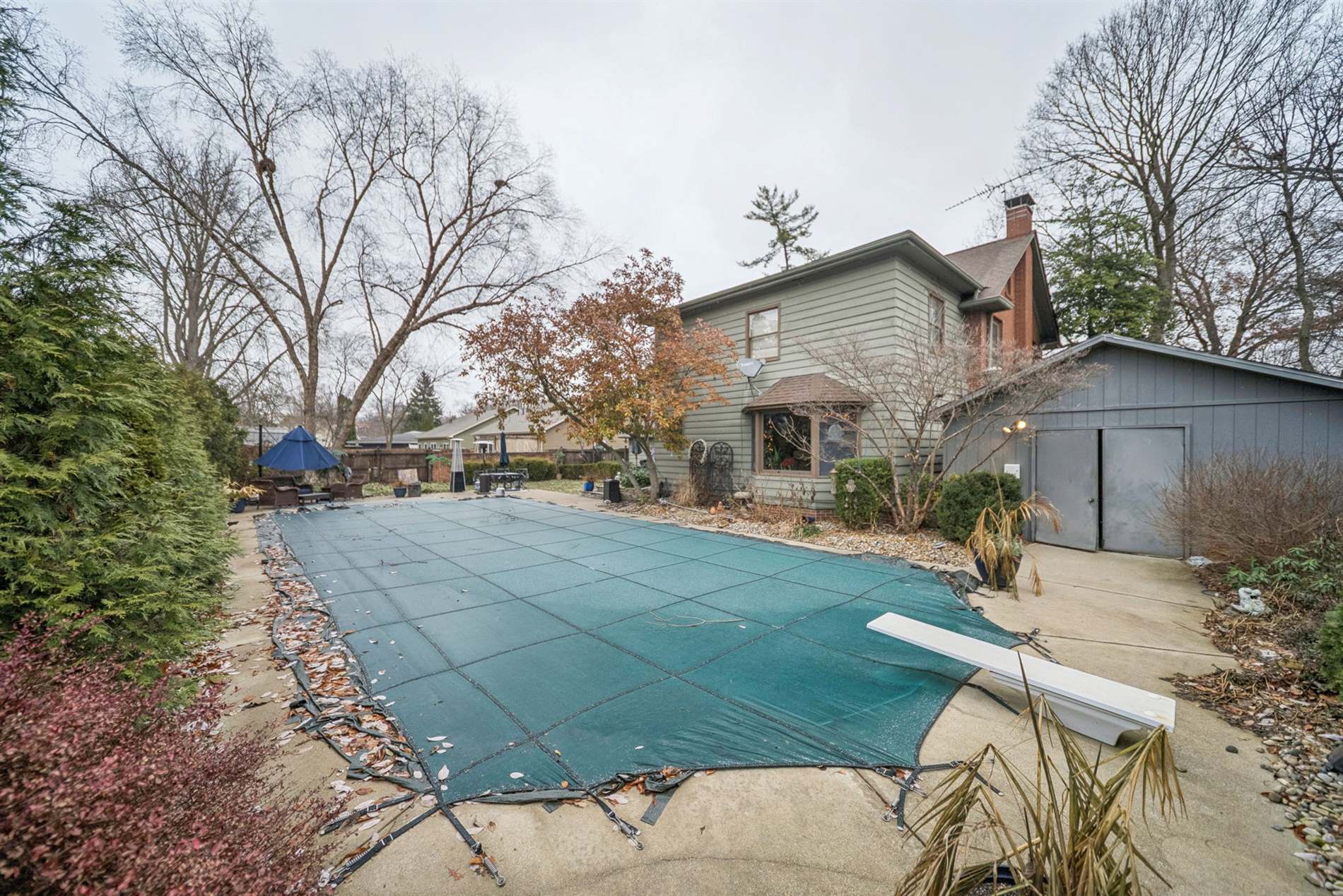 77 McKiney Blvd, Terre Haute, IN 47803