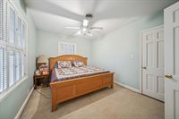 77 McKiney Blvd, Terre Haute, IN 47803