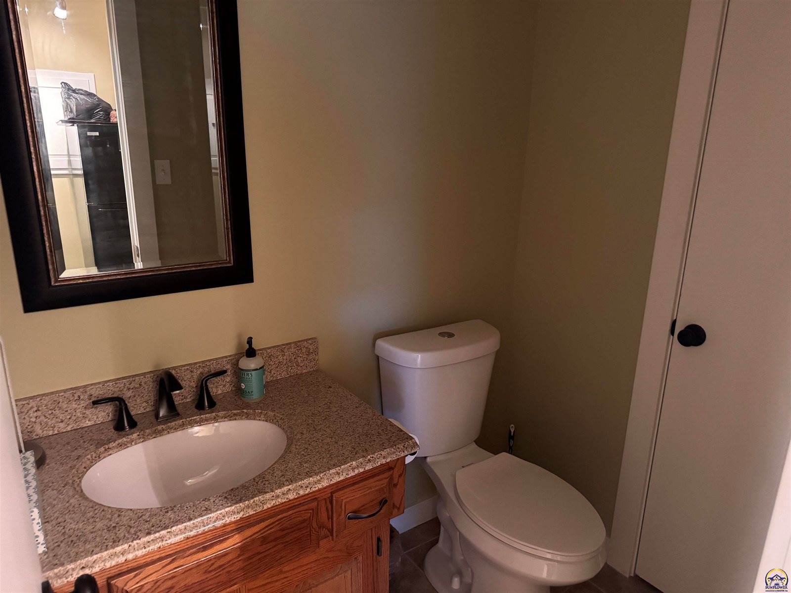 5853 SW 29th ST, Topeka, KS 66614