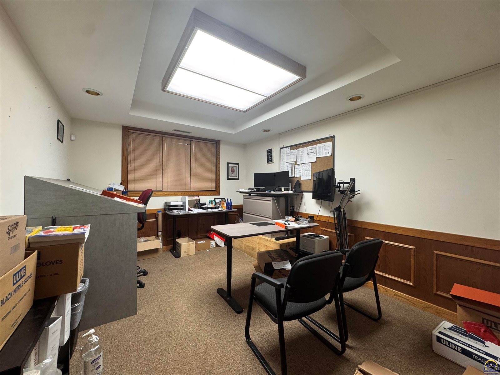 5853 SW 29th ST, Topeka, KS 66614