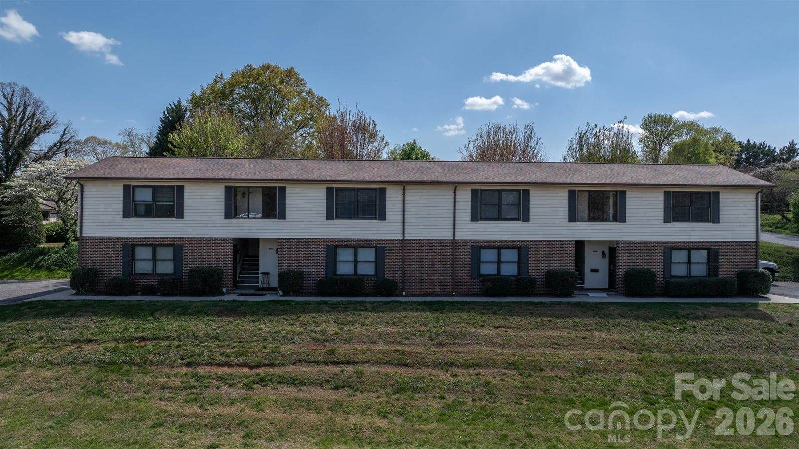 525 12th Street SW, #26, Hickory, NC 28602