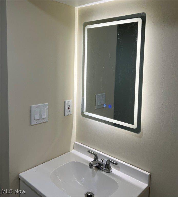 1122 Inverness Avenue, Youngstown, OH 44502