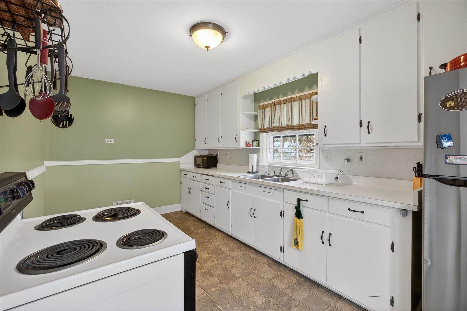 1631 Oak Street, Wisconsin Rapids, WI 54494