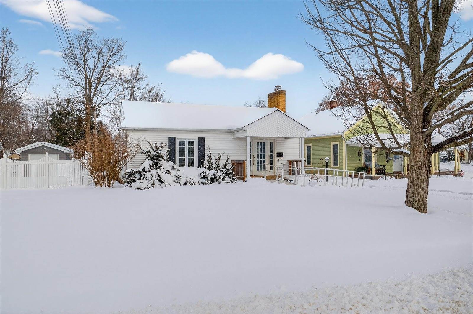 1631 Oak Street, Wisconsin Rapids, WI 54494