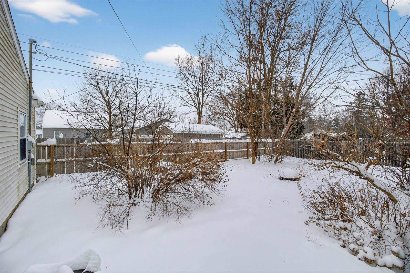 1631 Oak Street, Wisconsin Rapids, WI 54494