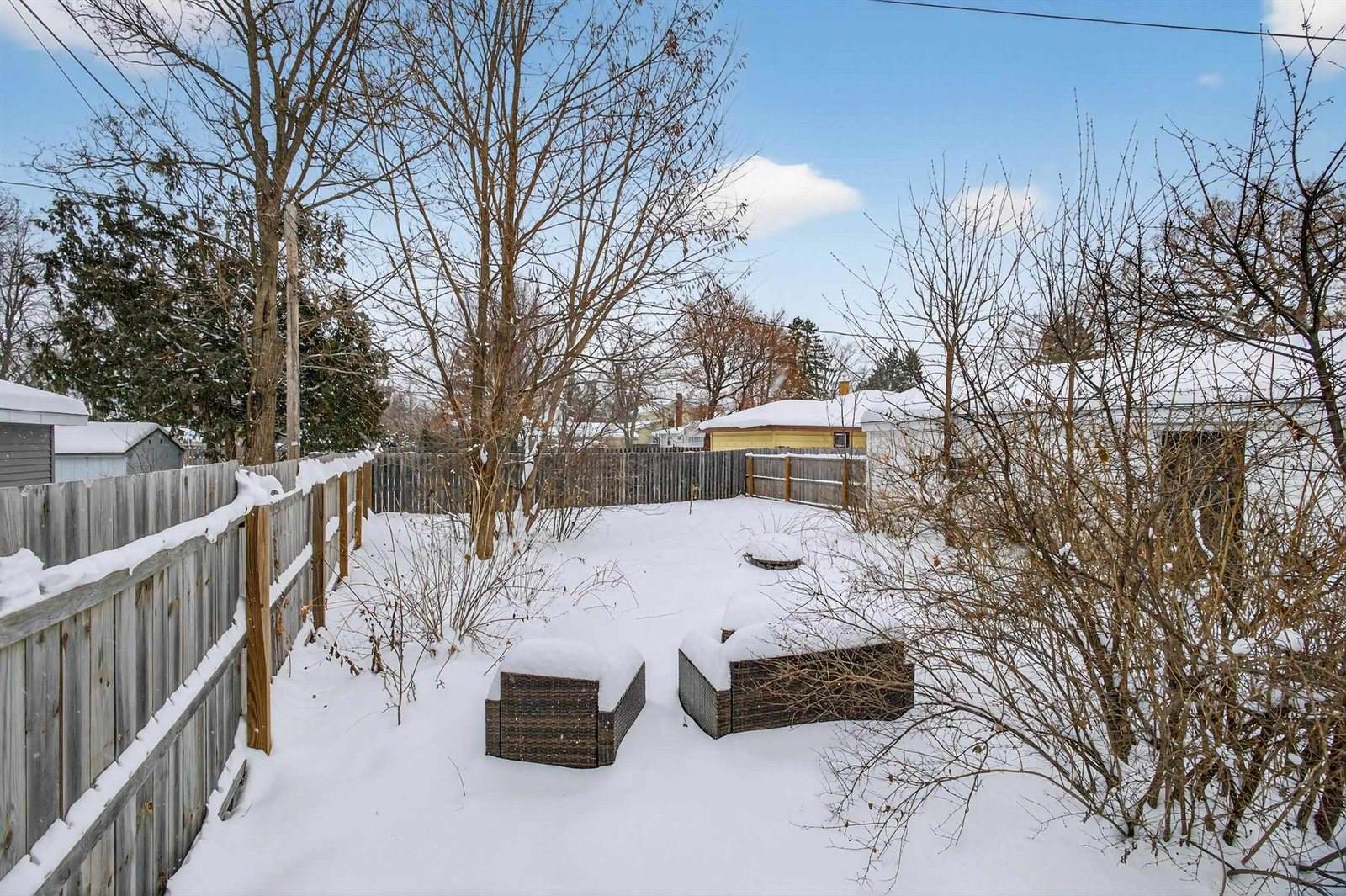 1631 Oak Street, Wisconsin Rapids, WI 54494