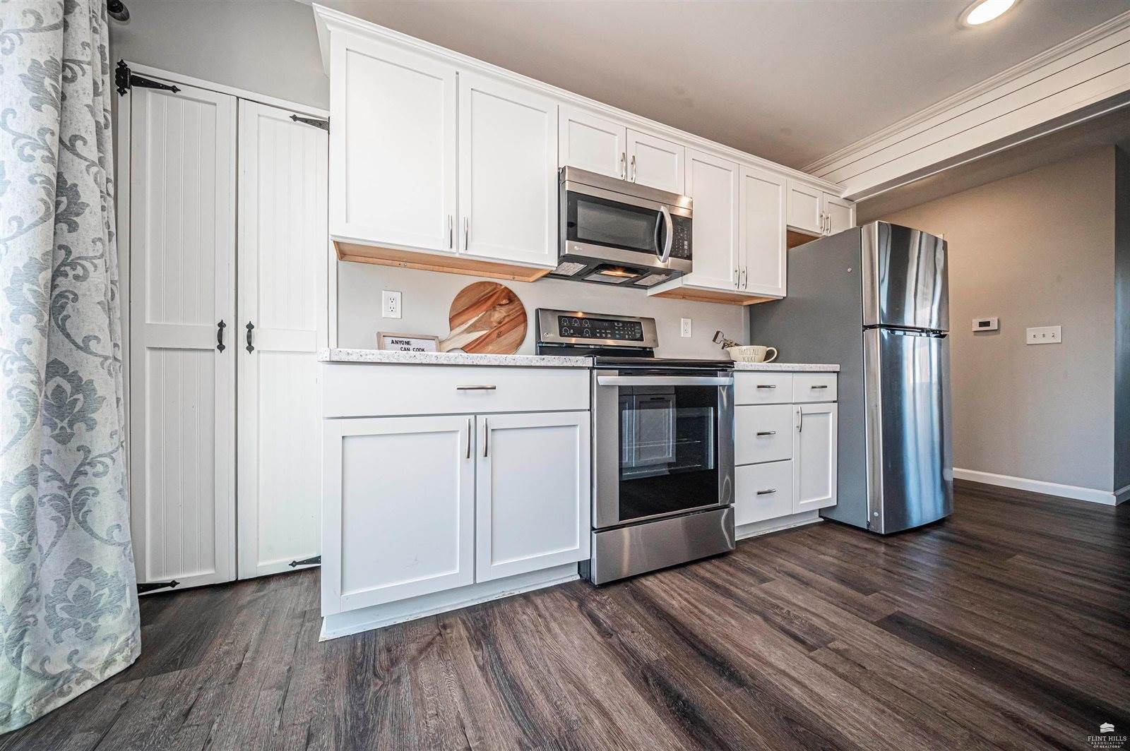 1169 St Mary’s Road, Junction City, KS 66441