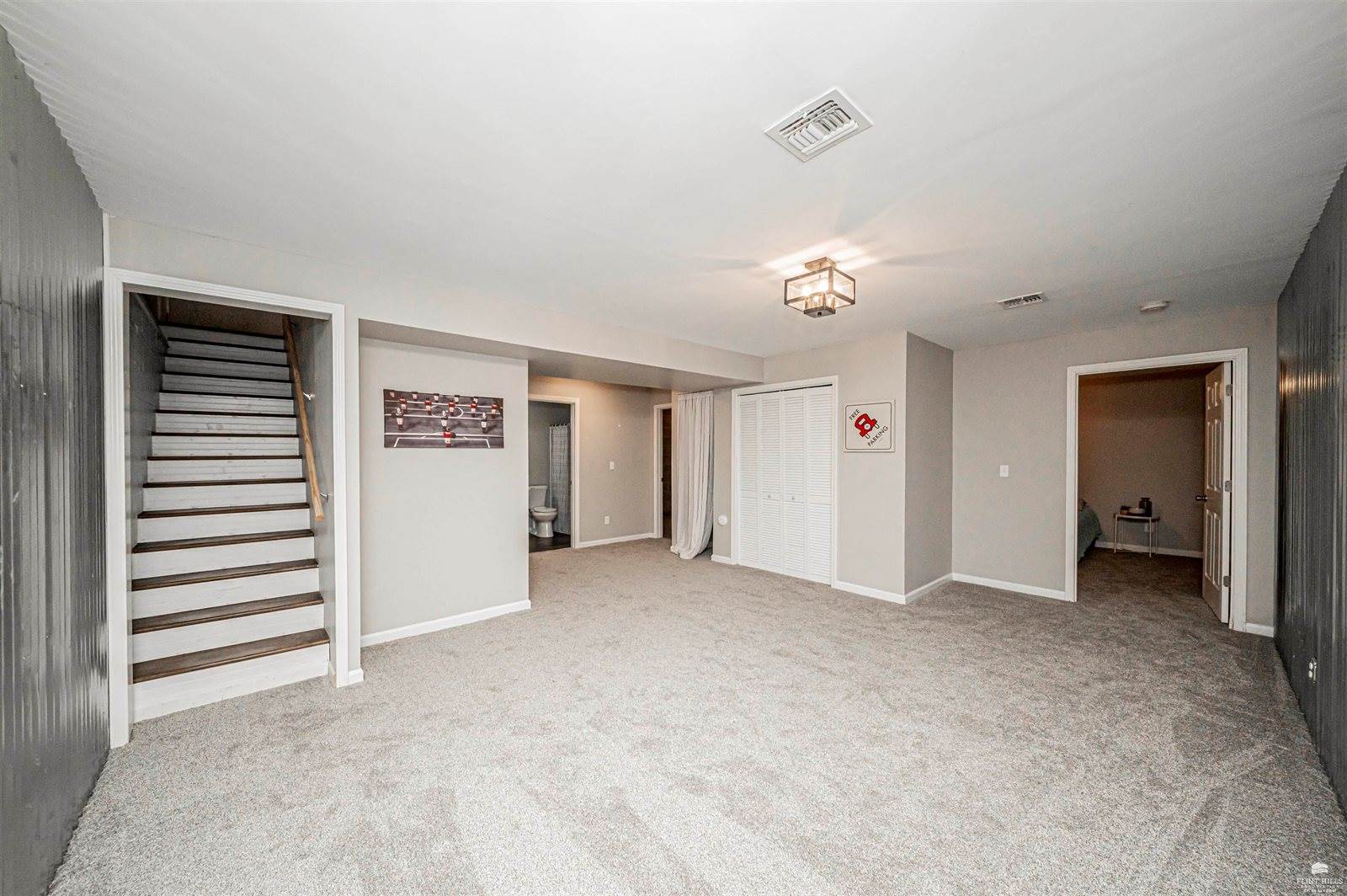 1169 St Mary’s Road, Junction City, KS 66441