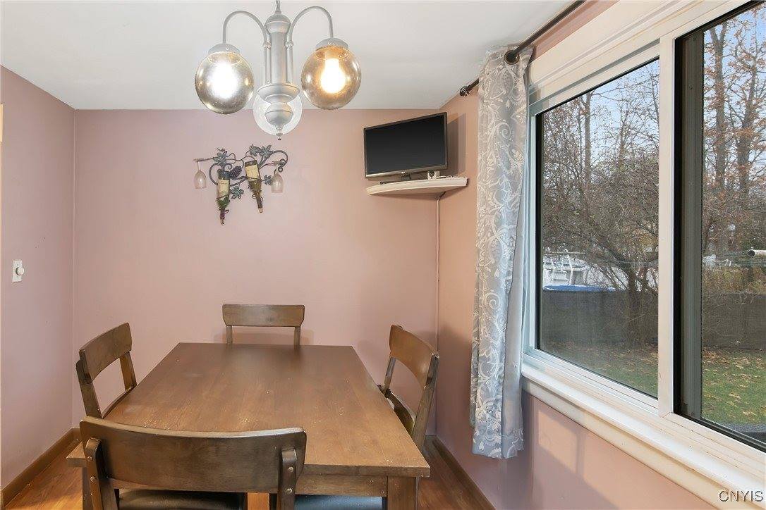 329 Belmore Drive, Clay, NY 13212