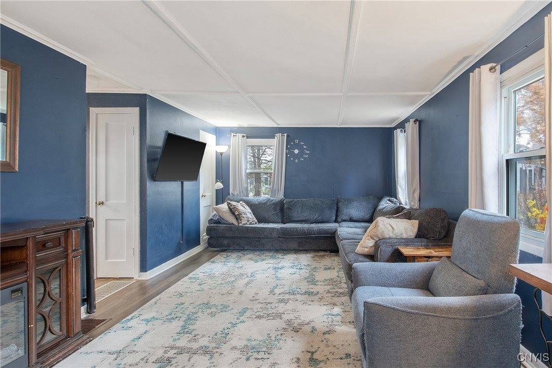 329 Belmore Drive, Clay, NY 13212