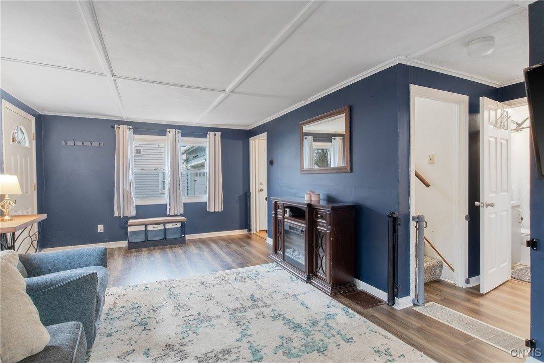 329 Belmore Drive, Clay, NY 13212