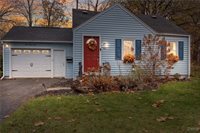 329 Belmore Drive, Clay, NY 13212