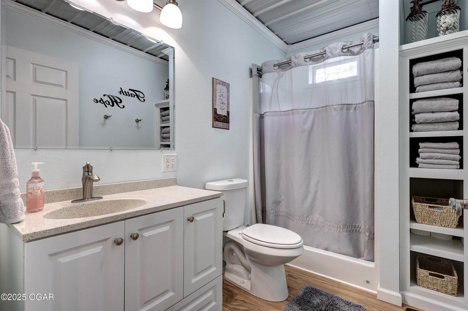 929 East US Highway 160, Lamar, MO 64759