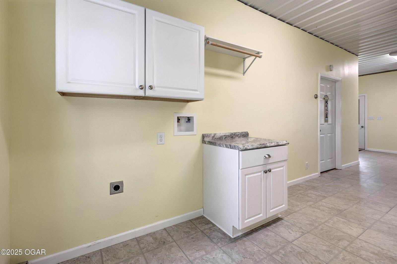 929 East US Highway 160, Lamar, MO 64759