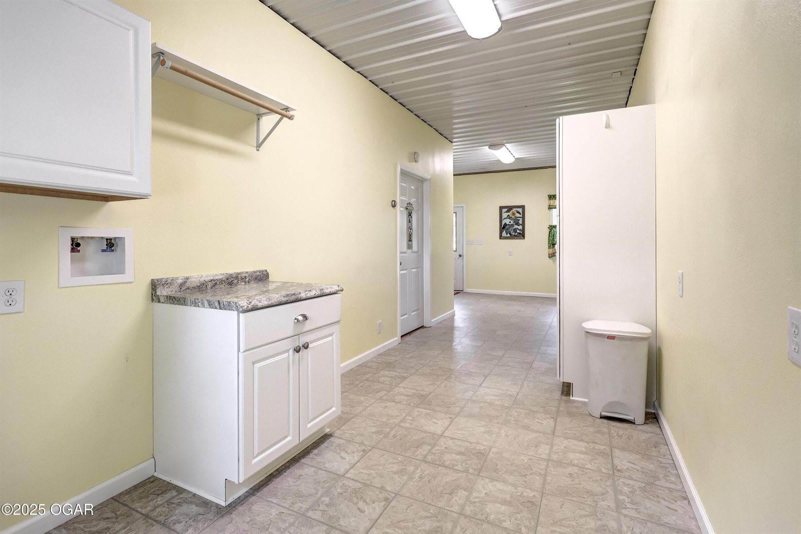 929 East US Highway 160, Lamar, MO 64759