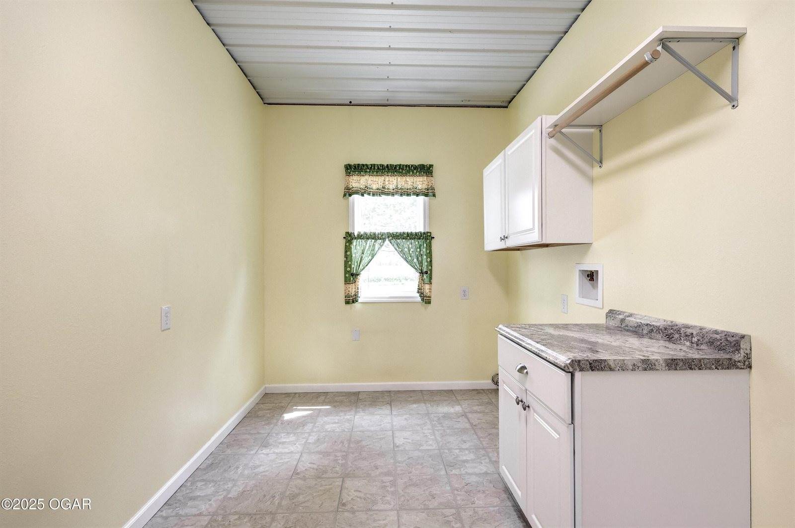 929 East US Highway 160, Lamar, MO 64759