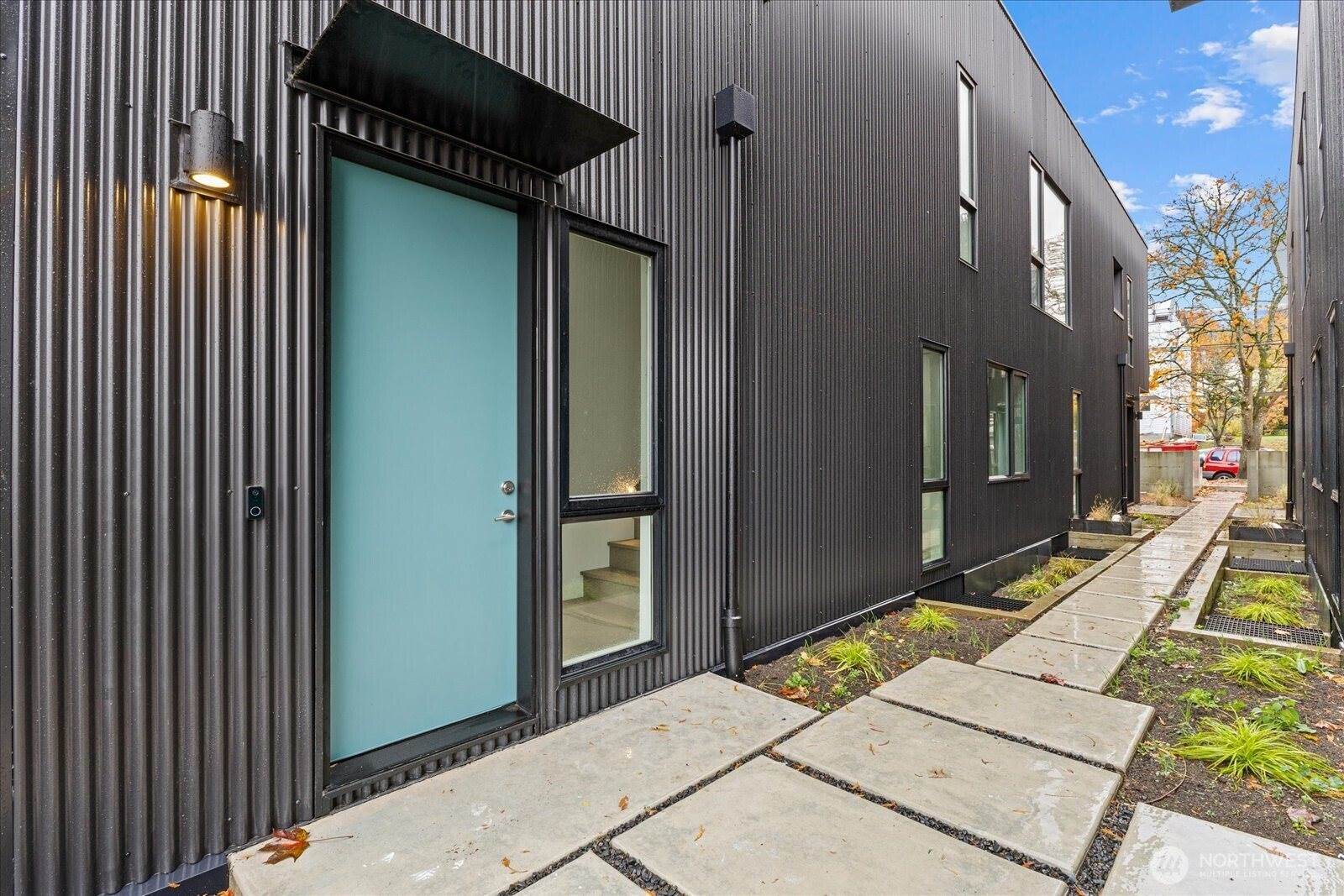 1114 26th Avenue, #C, Seattle, WA 98122