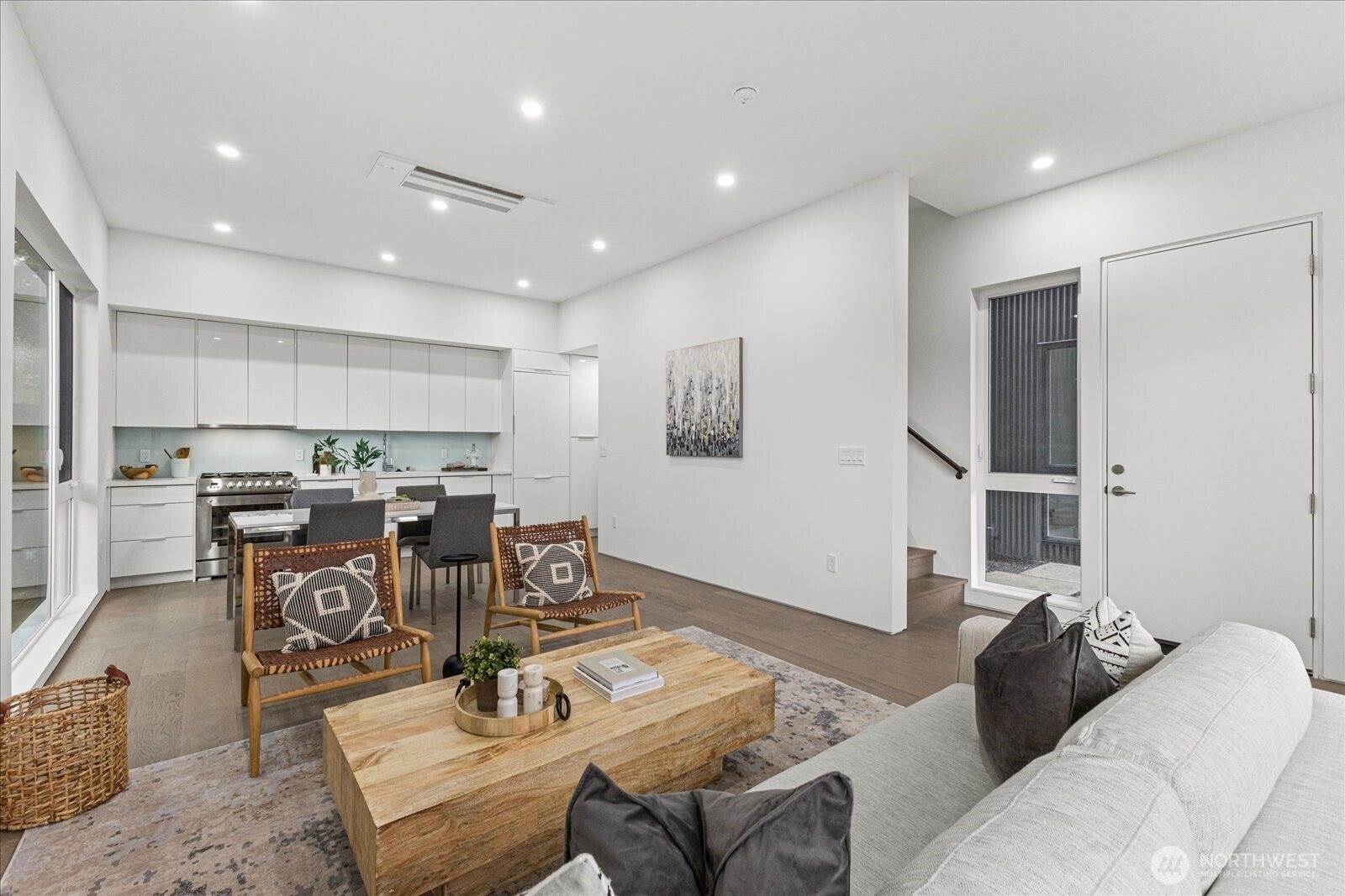 1114 26th Avenue, #C, Seattle, WA 98122