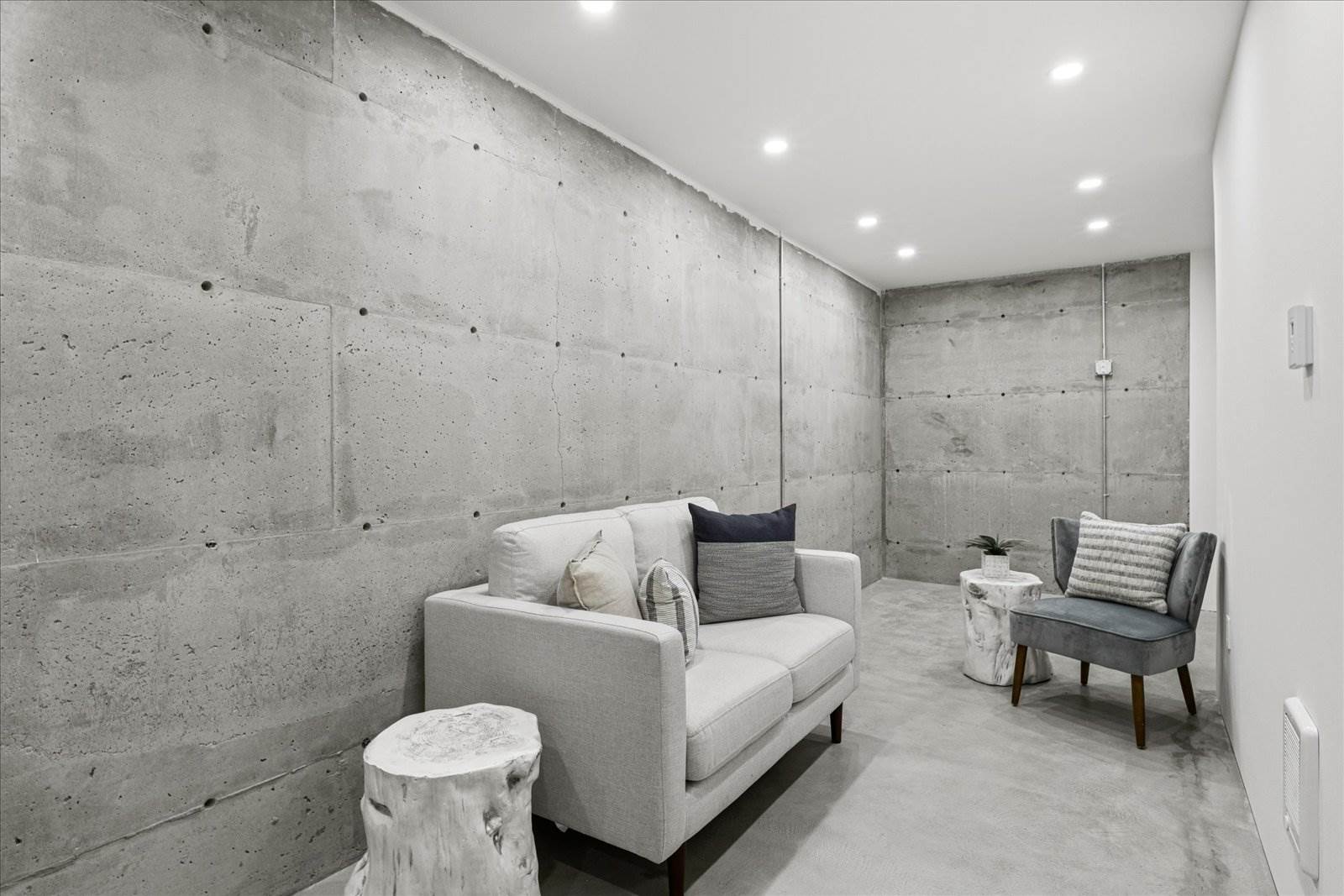 1114C 26th Ave, Seattle, WA 98122