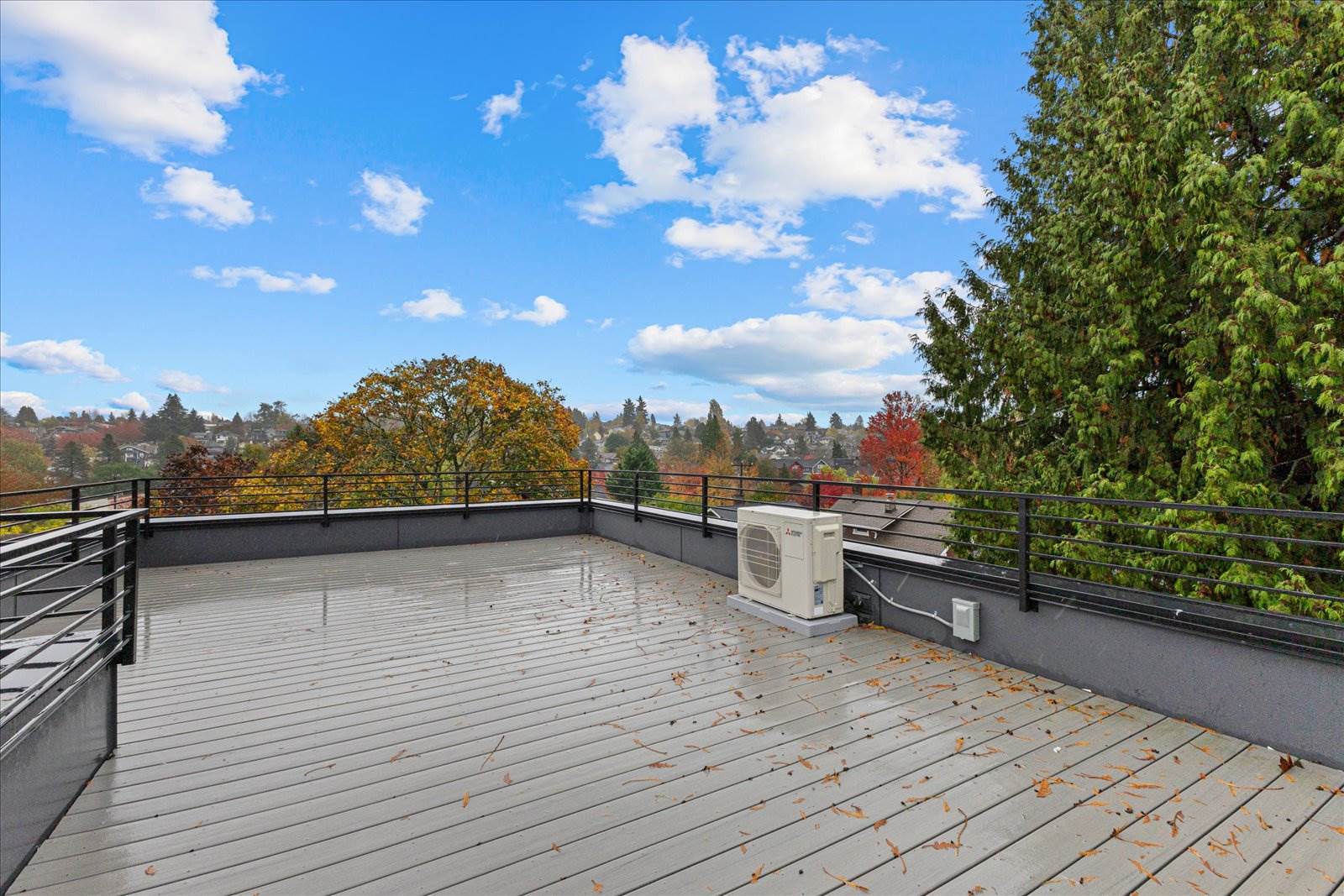 1114C 26th Ave, Seattle, WA 98122